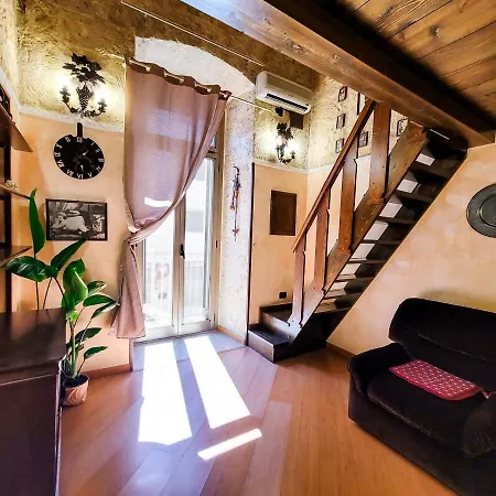 Cozy Classical Residence In The City Center Bari Esterno foto